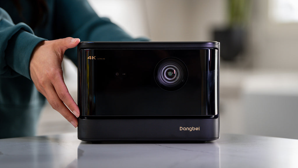 Top 10 Uses of A Smart Projector